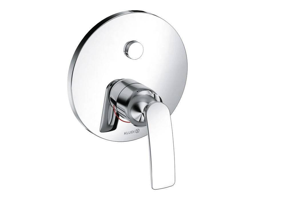 Jeśli chcesz zmienić źródło wody np. z rączki natrysku na deszczownicę lub wylewkę wannową, wystarczy wcisnąć przycisk. PUSH&SWITCH to komfortowe rozwiązanie, które zapewnia wygodną obsługę, łatwy, intuicyjny dostęp, a jednocześnie zapobiega niekontrolowanym zmianom źródła wody.